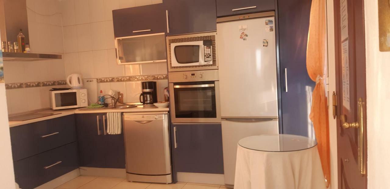 Cozy Rooms In Terraced House 丰希罗拉 外观 照片